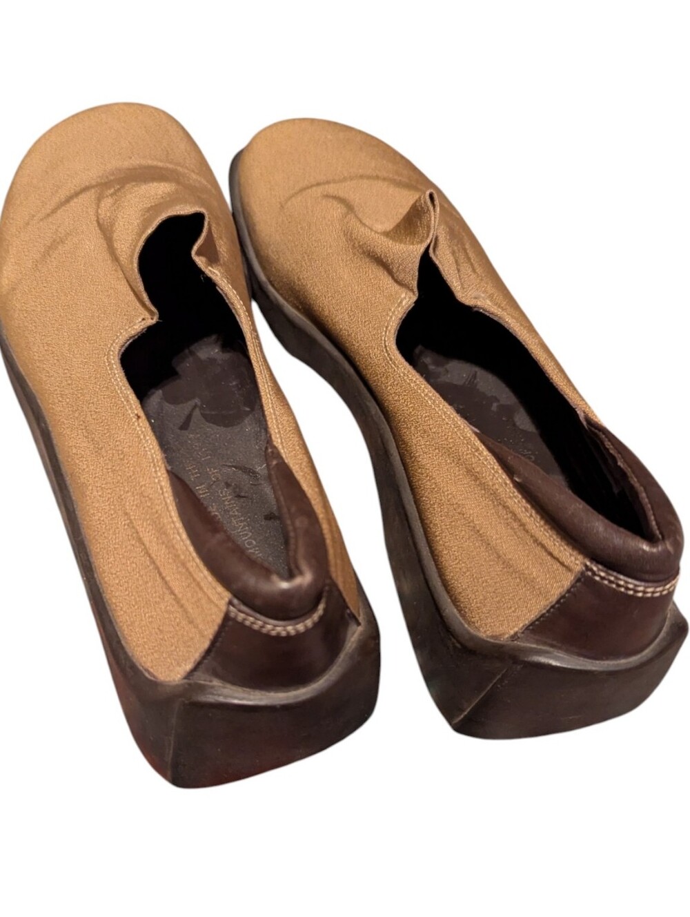Donald Pliner Beige/Olive Metallic Slip-On Driving Loafers Lug Sole Shoes Sz 7.5 - Picture 3 of 8